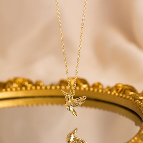 🆕 Women Gold Sun Moon Shell Summer Necklace Trendy Dainty Charm Simple Jewelry - Picture 7 of 8